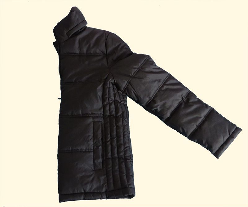 Geaca actuala noua, Masura S,neagra/black, model deosebit, cambrata