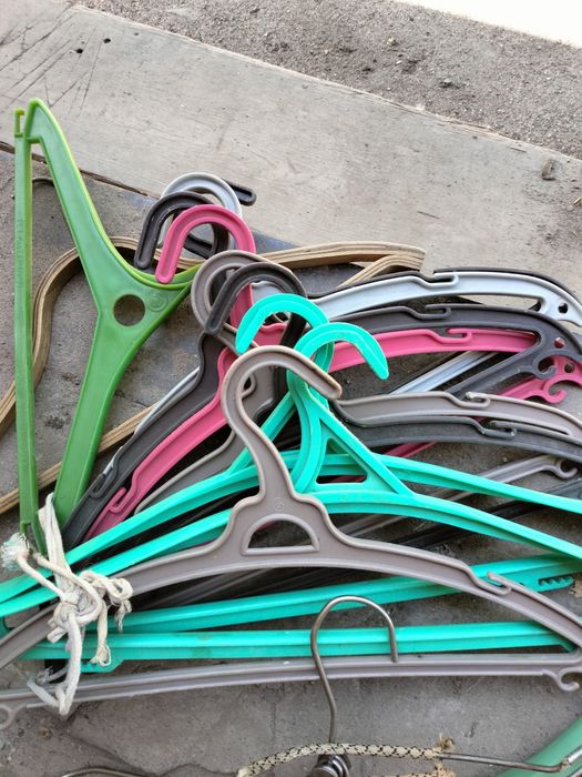 Плечики качественные