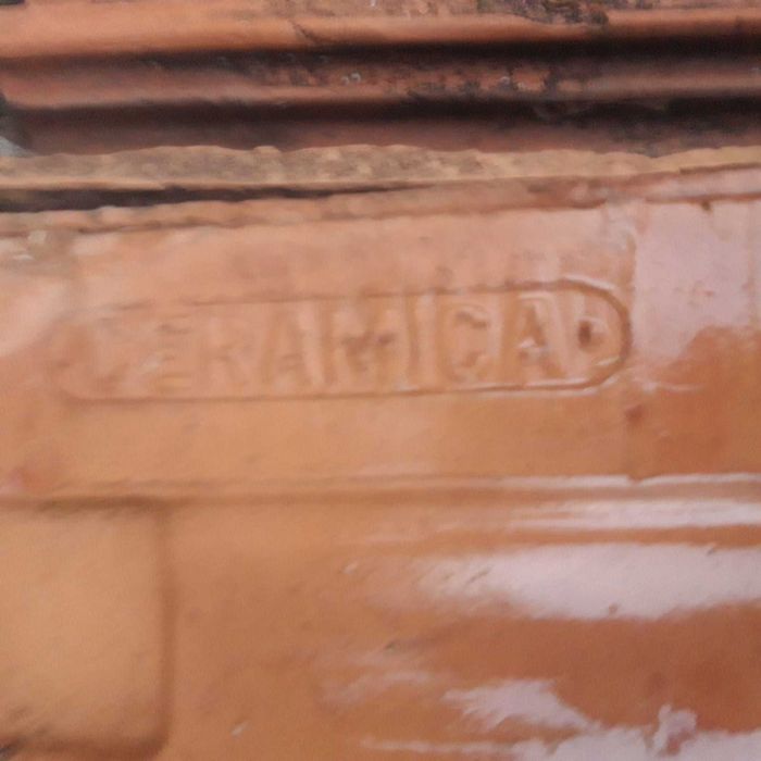 vand tigla Jimbolia model 265 cu sigla LEU