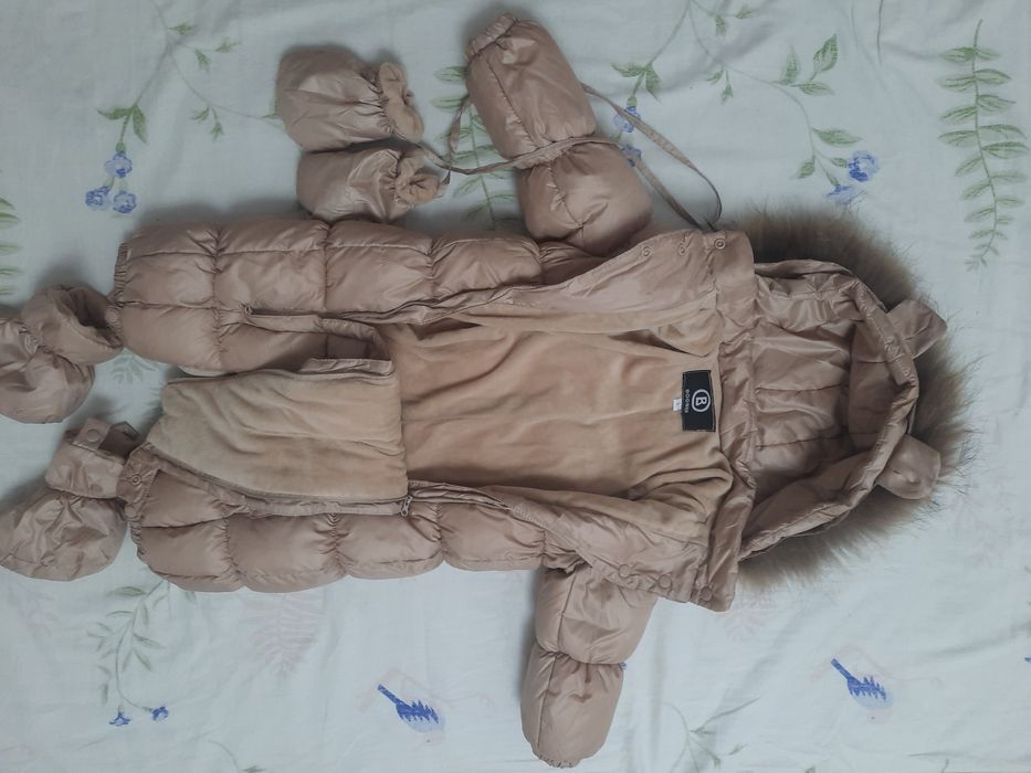 Детский комбинезон .