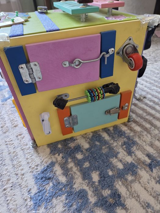 Продам бизикуб б/у