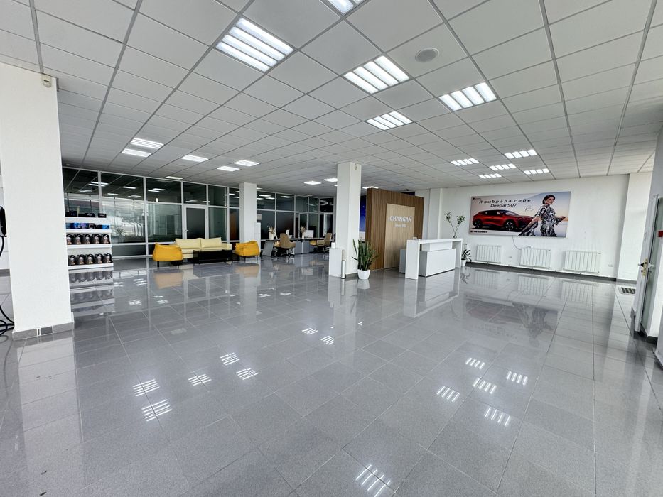 Аренда первая линия Куйлук под Авто Салон