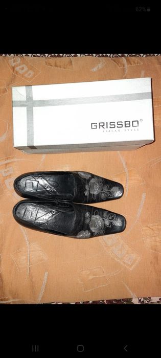 Продам туфли кожанные