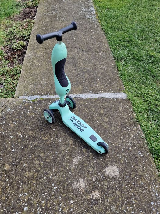 Scoot and ride  тротинетка