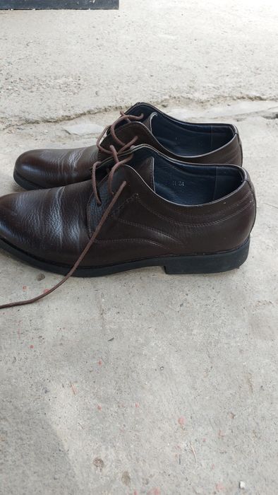 Продам туфли сапоги.