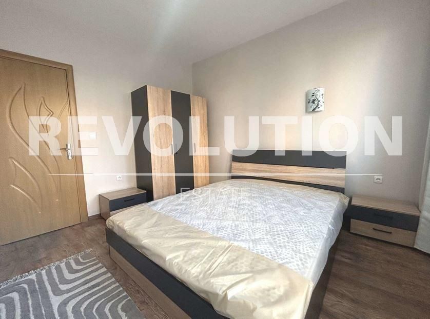 Дава се под наем Двустаен апартамент в Варна, Колхозен пазар - 55 кв.м за 433.5 € - Снимка #4