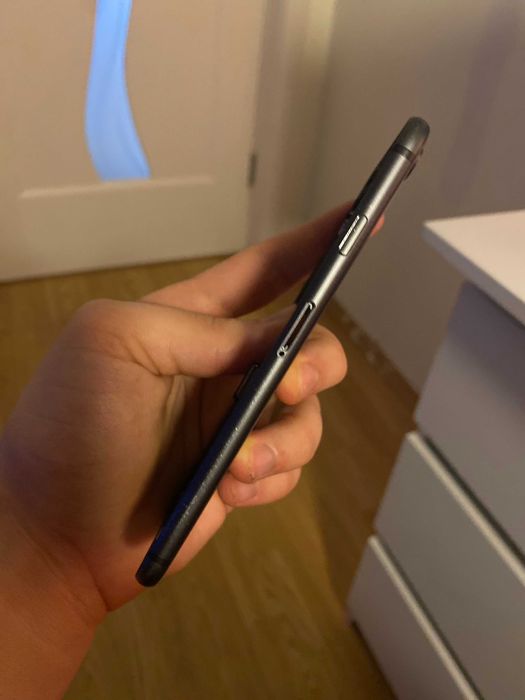 carcasa /capac baterie /piese -spate original iPhone 8