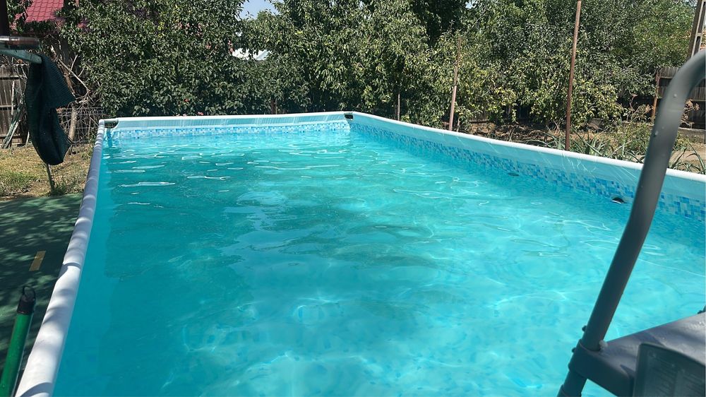 Piscina 732x366x132