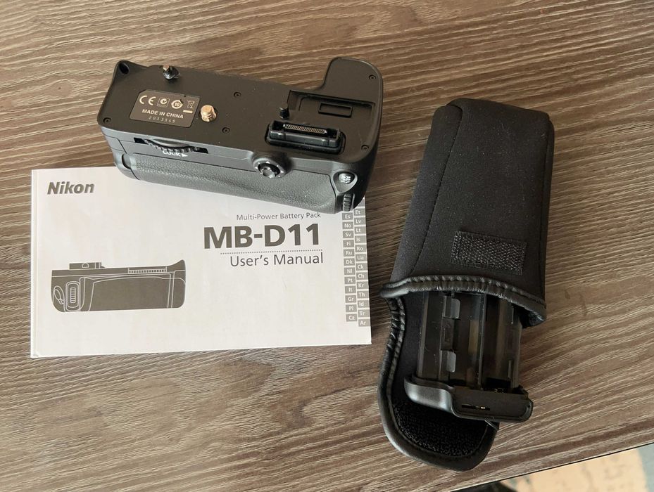 NIKON D7000 в комплекте