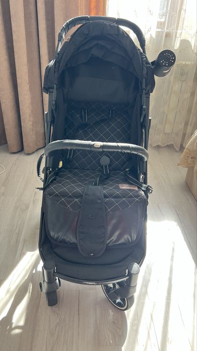 Продам детскую коляску