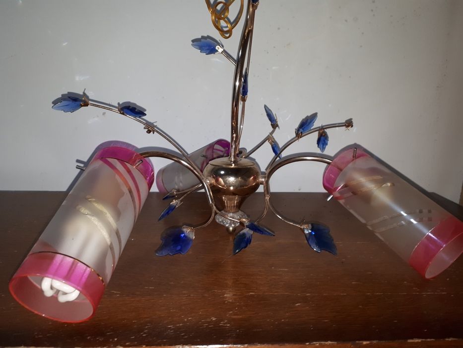 Люстры интерьерные