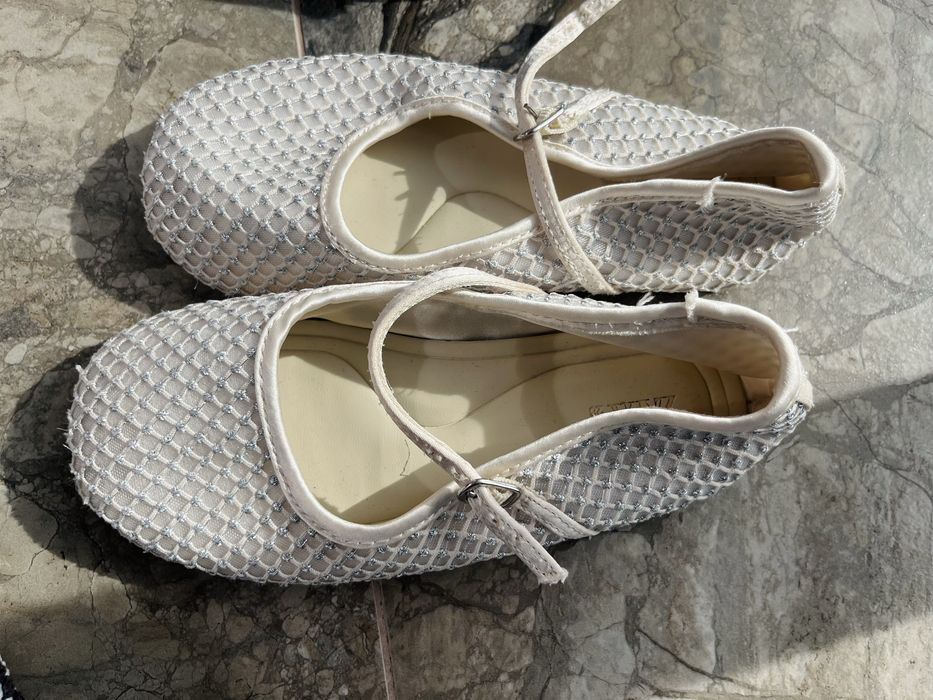 Детски обувки за момиче размер 28/29