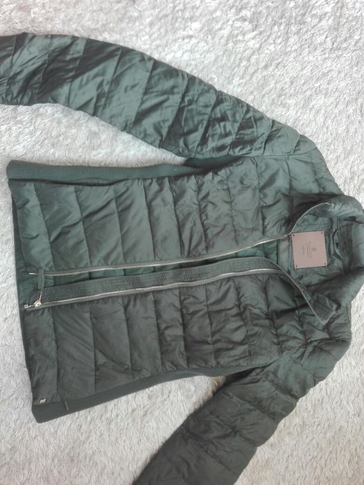 Geaca Massimo Dutti marime Xs