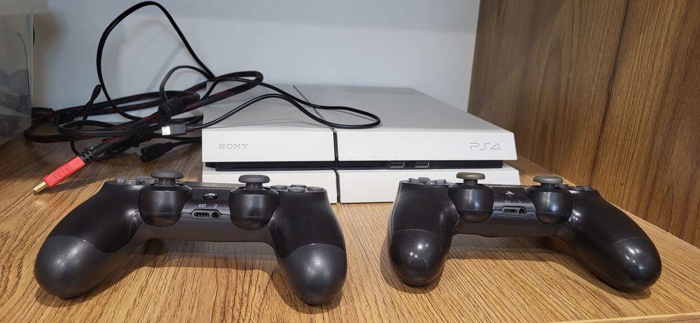 Playstation4 продаётся