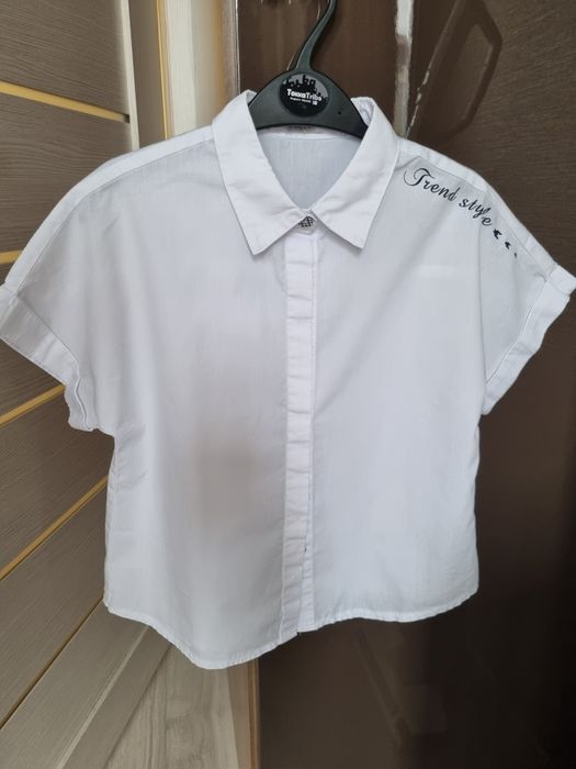 Школьные рубашки, блузки на девочку