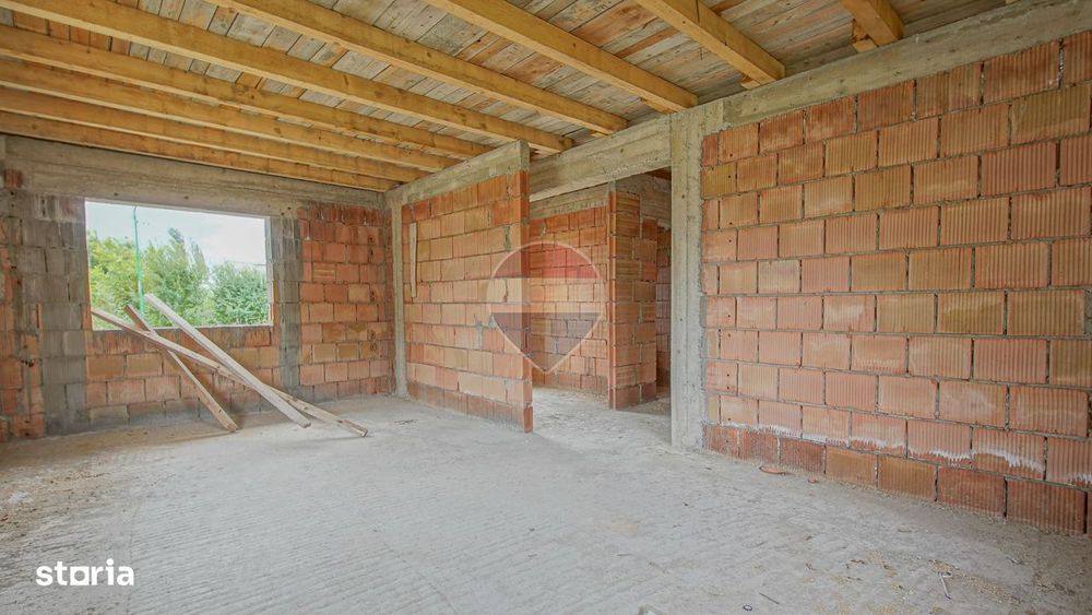 Casă / Vilă cu 4 camere de vânzare