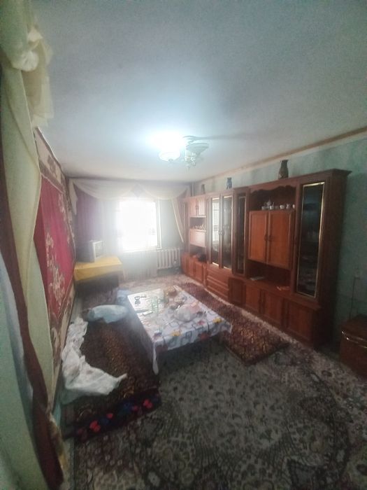 4xonali Uy sotiladi. 4ta balkon