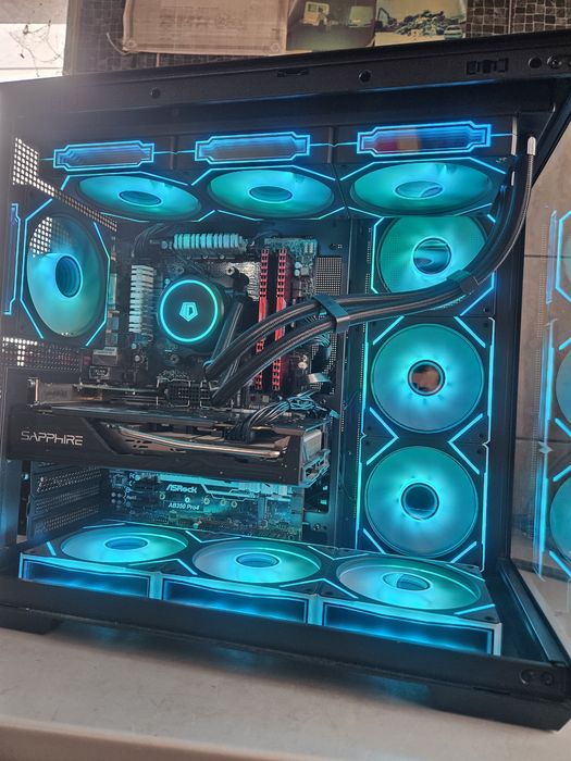 Unitate PC Gaming Ryzen 5 5600 video 8GB RX 5700 16GB RAM M2