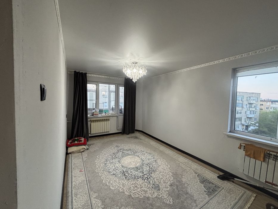 Продам квартиру 3 комнатную