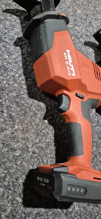 Hilti ,Milwaukee ferestrau sabie pe acumulator
