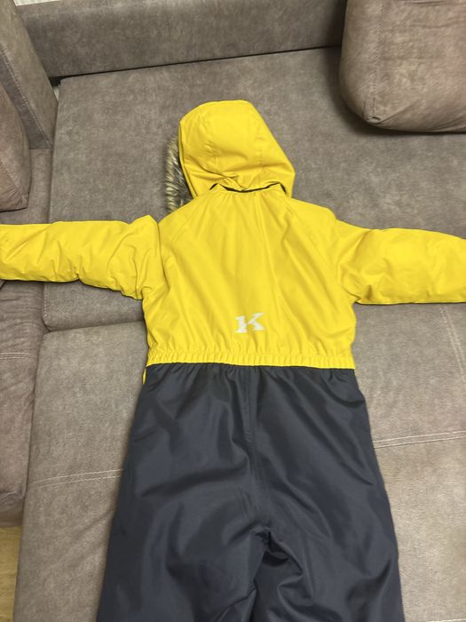 Продам комбинезон Kerry