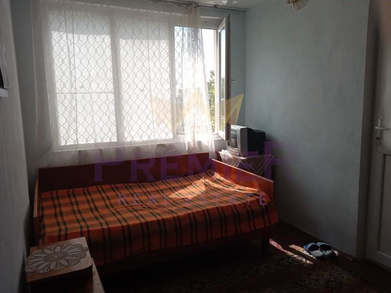 Къща в Добрич, област-к.к.Албена площ 80 цена 105000