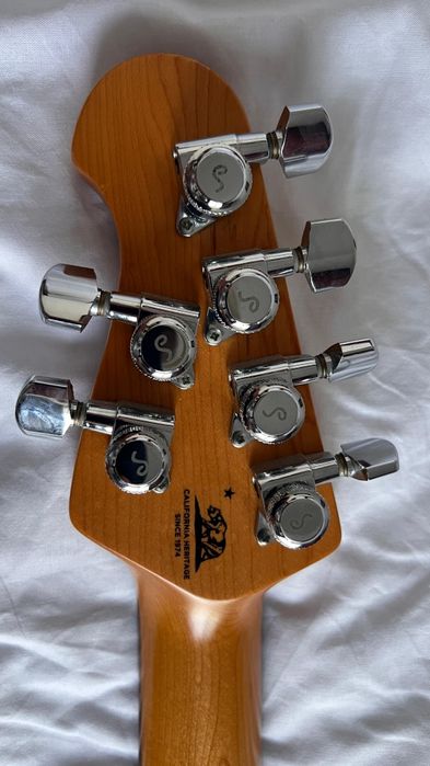 Chitară - Music  Man Cutlas