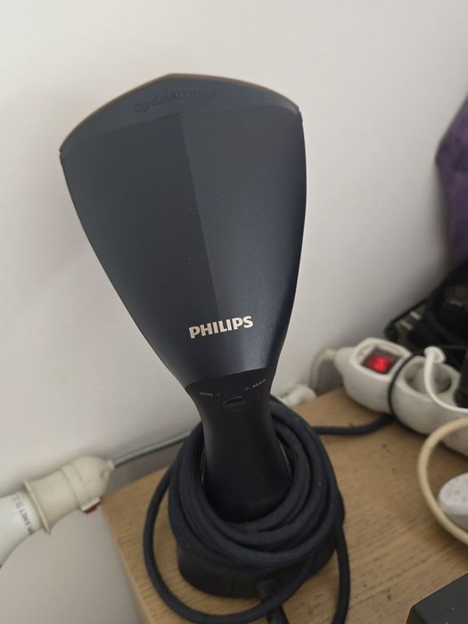 Aparat de calcat vertical PHILIPS 8000 Series GC810/20, 1600W