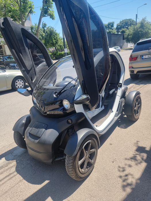 Renault Twizy 80
