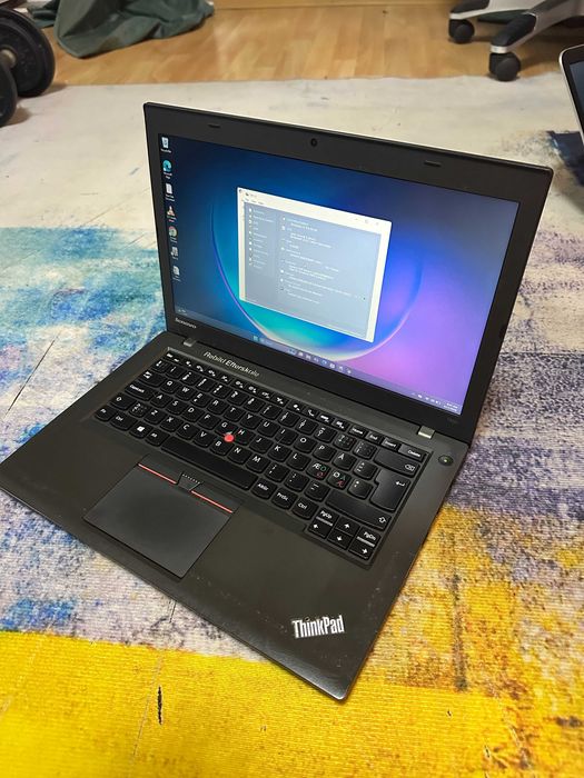 Laptop Lenovo T450 , i5, 8 gb, ssd 240 gb