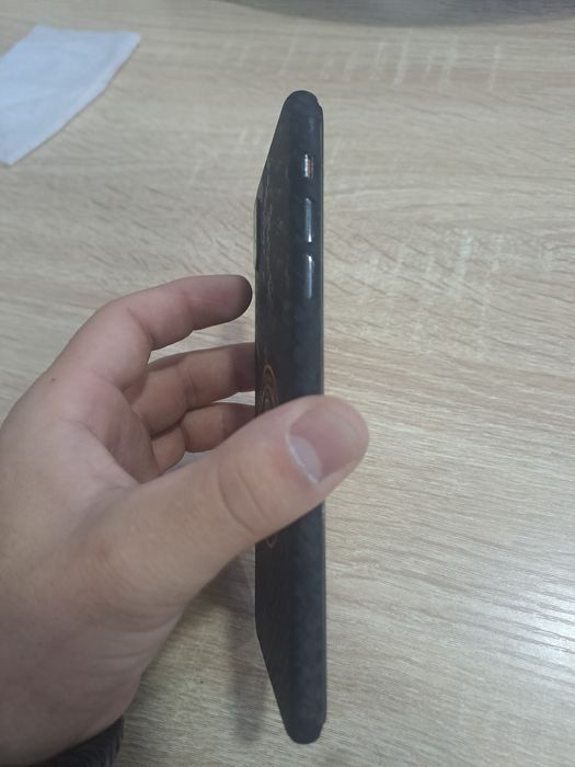 Iphone x maks aybi shu ekranida ishlashga xalaqit bermidi