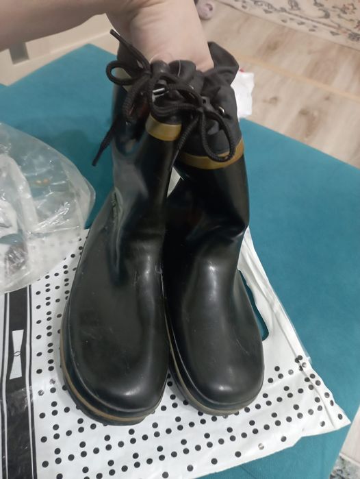 Резиновые сапоги с утеплением