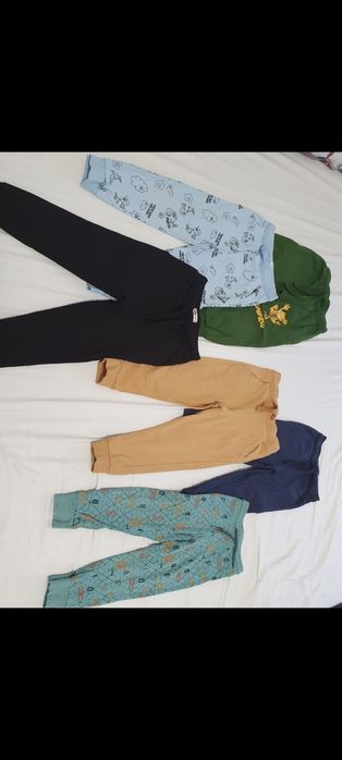 Pantaloni băieți Nr 104