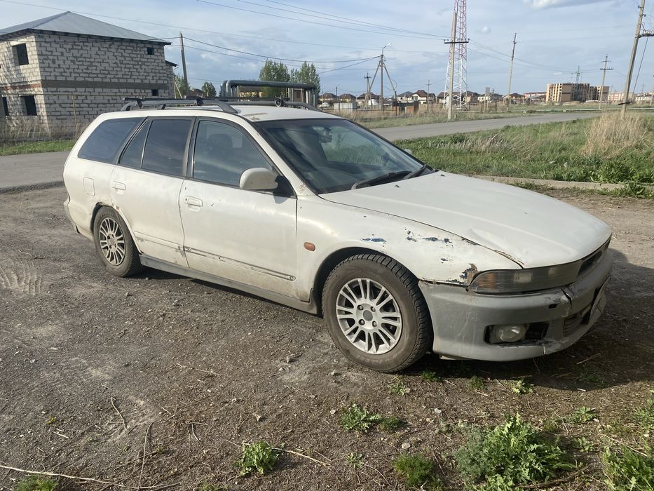 Mitsubishi Legnum