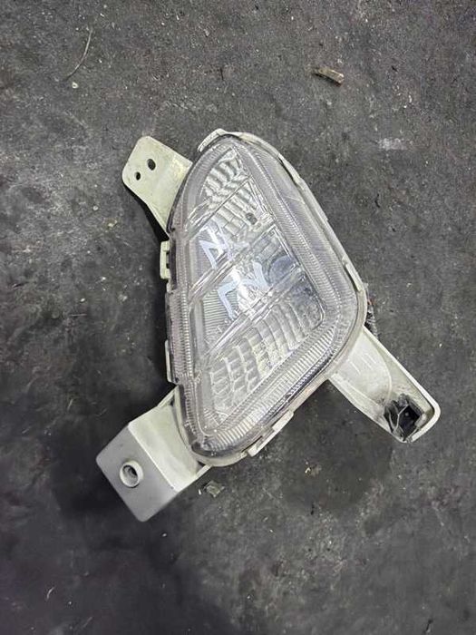 Фара противотуманная левая Hyundai Sonata NEW RISE LF 2018 год