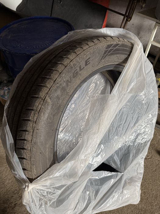 Шины 235/55/20 goodyear летние