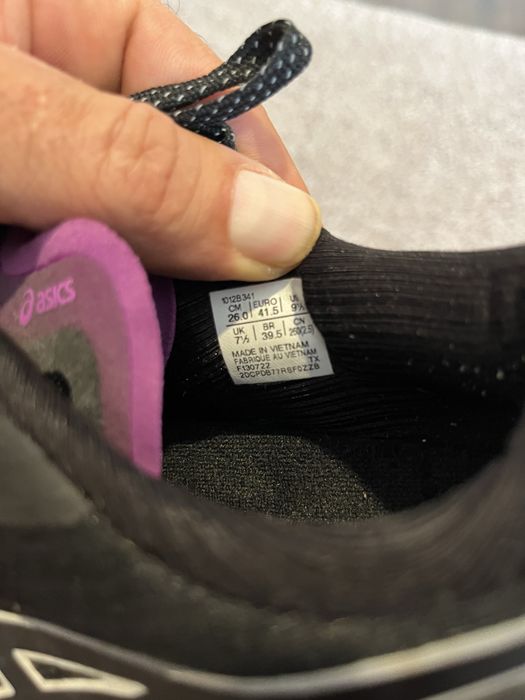 Asics Novablast 3- оригинални маратонки