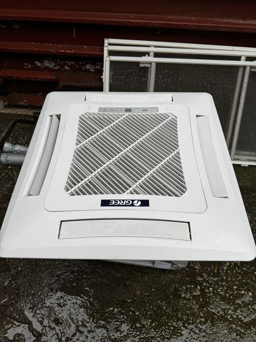 Aer conditionat tip caseta Gree