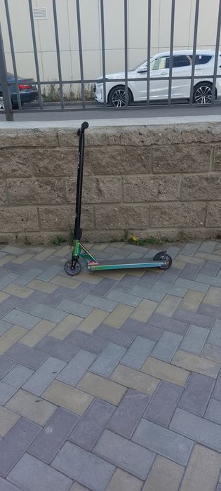 Продам трюковой самокат