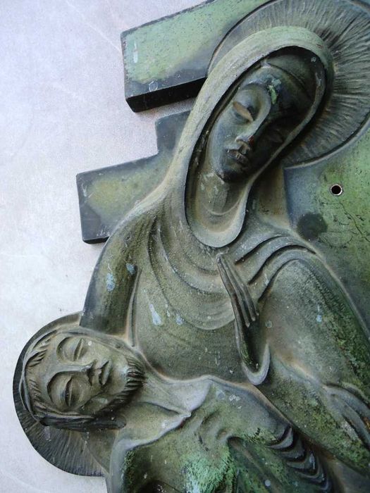 Бронзова пластика "Pieta"