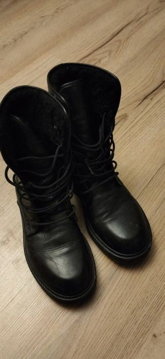 Два чифта кожени  ботуши