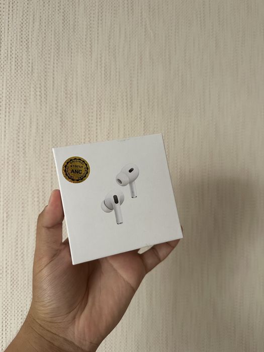 Наушники AirPods Pro