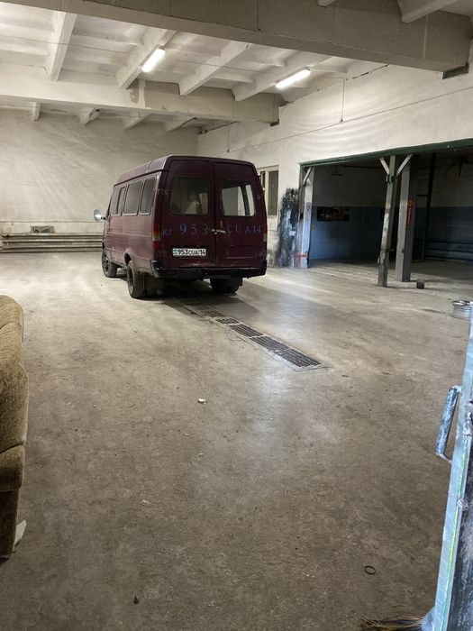 Продам автокомплекс «Подкова»