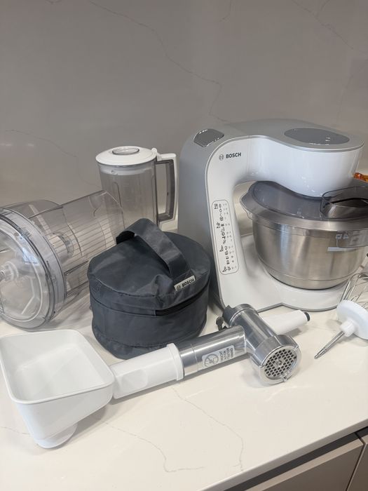 Продам кухонный комбайн