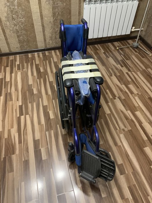 Инвалидная коляска