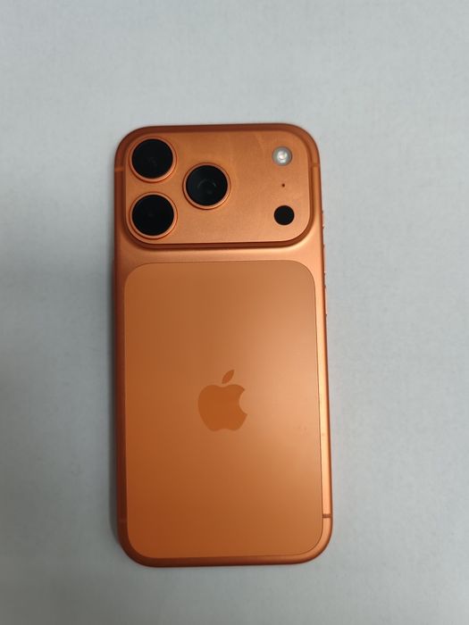Iphone 17 pro  /257Gb / bat 100