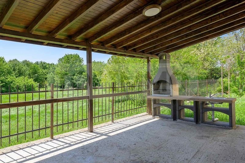 Продава се Едностаен апартамент в с. Шкорпиловци, Област Варна - 42 кв.м за 1379 €/кв.м - Снимка #11