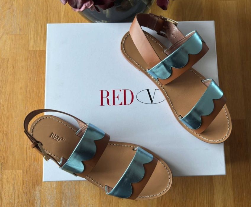 Red Valentino -оригинални сандали,н.36,5