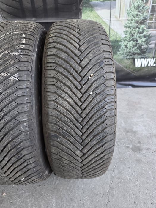 235/60/18 MICHELIN 4бр