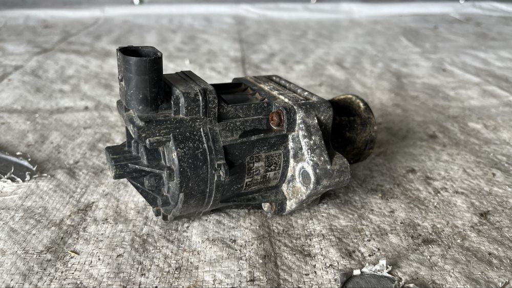 Opel Astra J 2.0 D ЕГР клапан